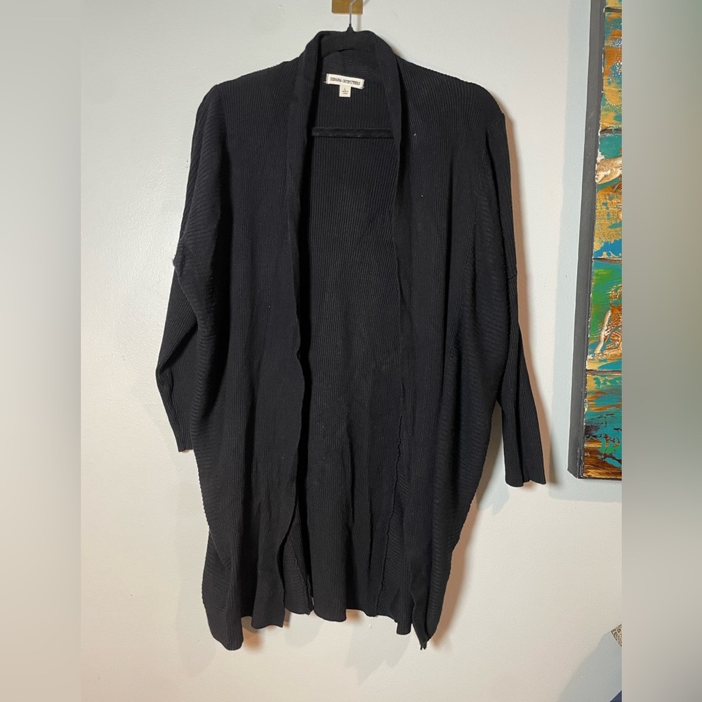 Zeanna outfitters size large

BX